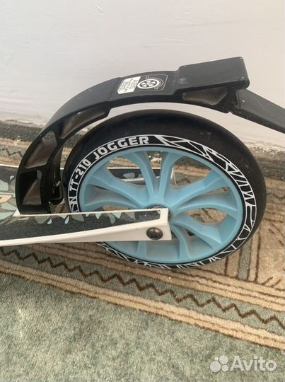 Самокат от7-8 лет до100кг- новый почти