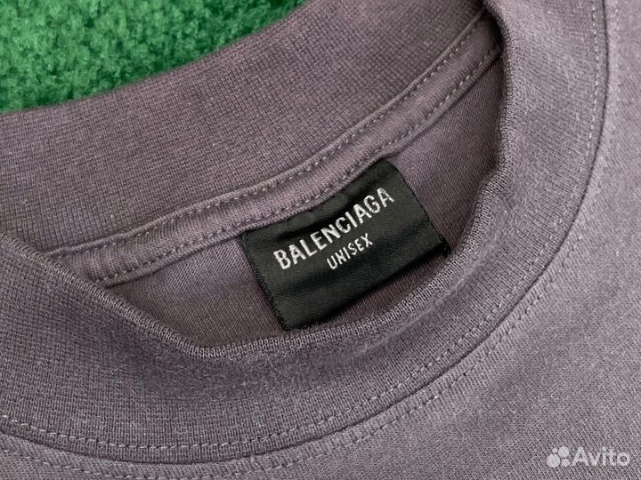 Футболка Balenciaga