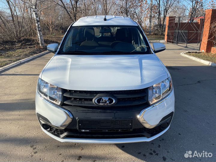 LADA Largus 1.6 МТ, 2024, 20 км