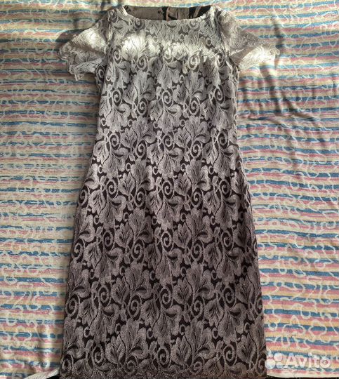 Женское платье