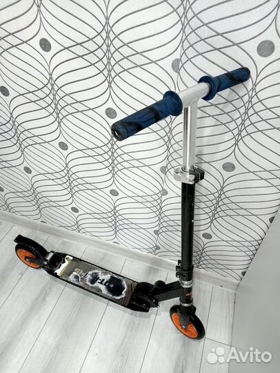 Самокат детский двухколесный бу