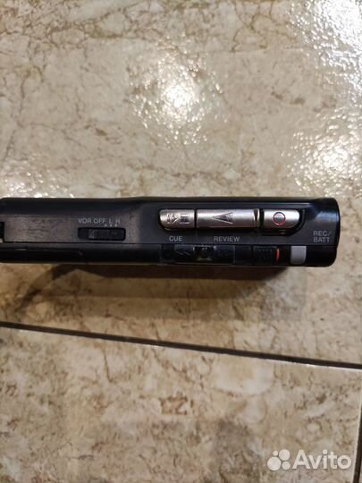 Диктофон Sony m-727v