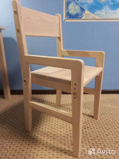 Детский растущий стул