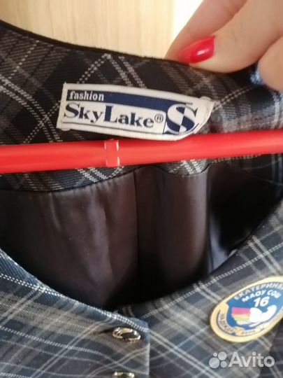 Жилетка для девочки школьная