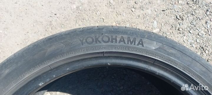 Yokohama Advan Sport V105 235/40 R18