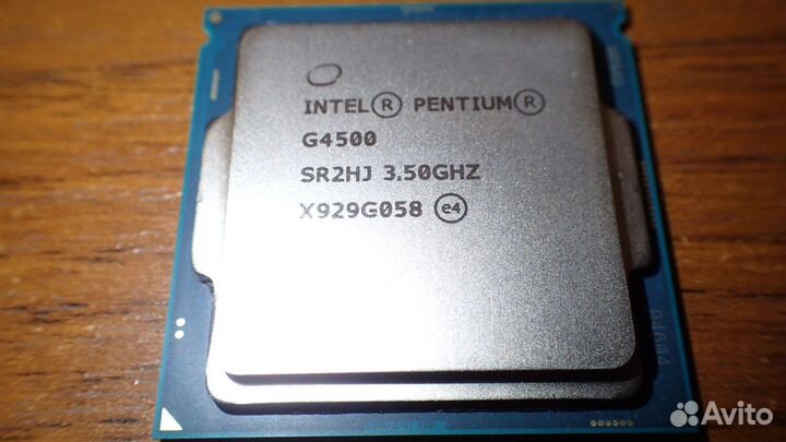 Intel pentium G4500