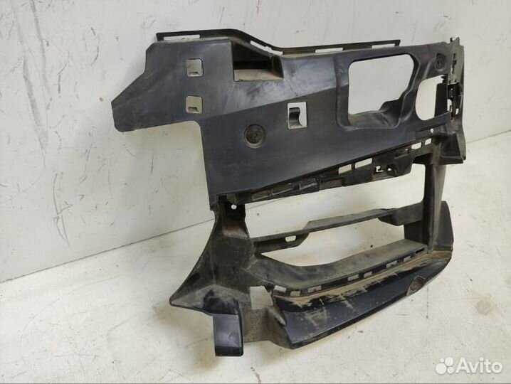 Кронштейн бампера передний левый Bmw 5Er G30 2016