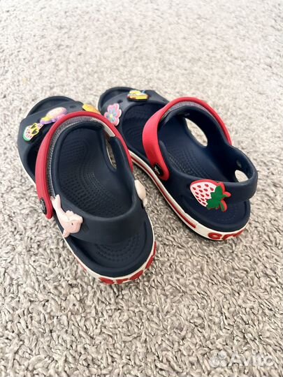 Сандалии crocs c13