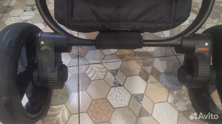 Коляска 3 в 1