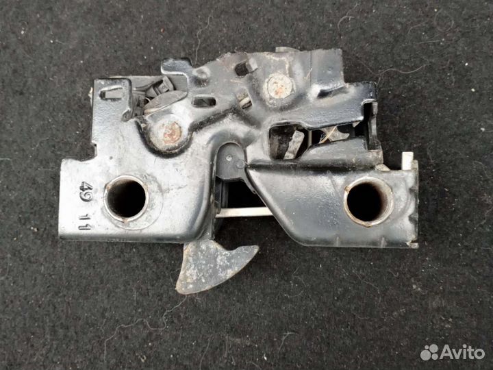 Сеат Ибица 4 замок капота