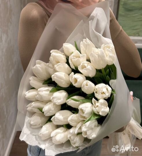 Тюльпаны к празднику с доставкой