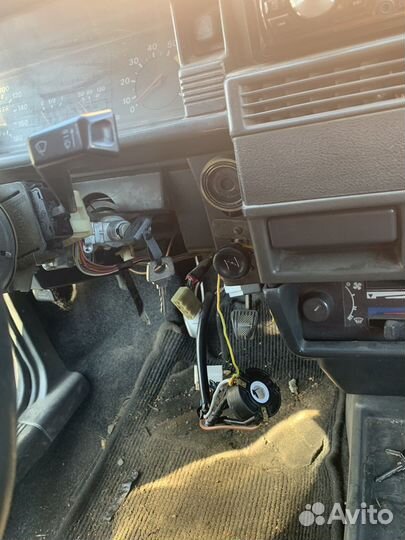 ВАЗ 2109 1.5 МТ, 1999, битый, 319 405 км