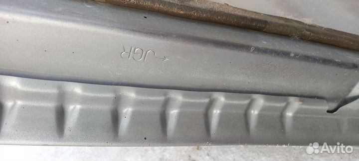 Продам крыло nissan x- trail T-31