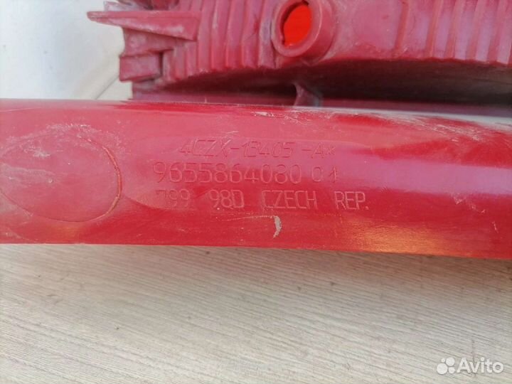 Фонарь задний левый Citroën C4