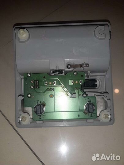 Светильник салона Тойота Марк Х 2004-2009г.в