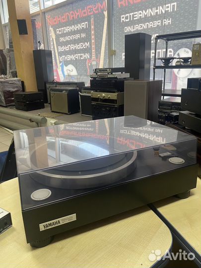 Проигрыватель винила yamaha GT-750