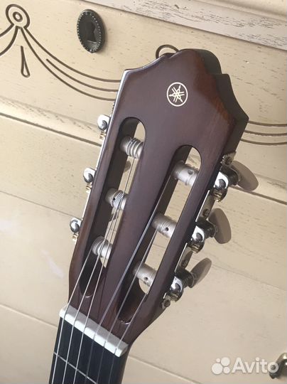 Новая Классическая гитара Yamaha C40 + Чехол