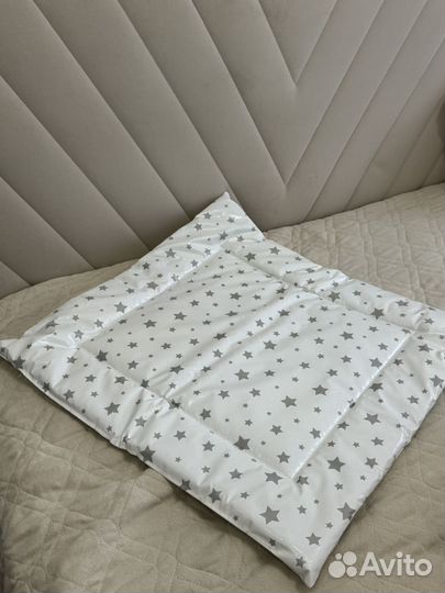 Матрасик на пеленальный столик