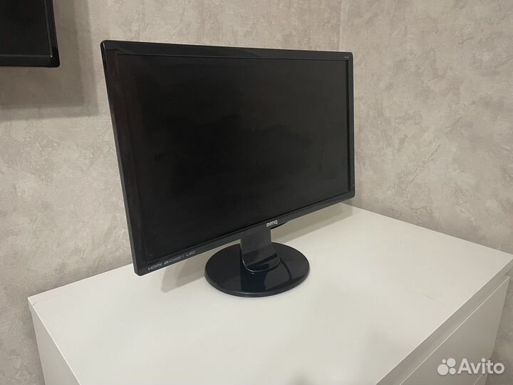 Монитор BenQ 22 Full HD