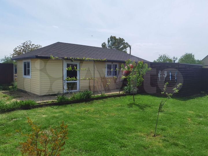 Дом 50 м² на участке 6,1 сот.