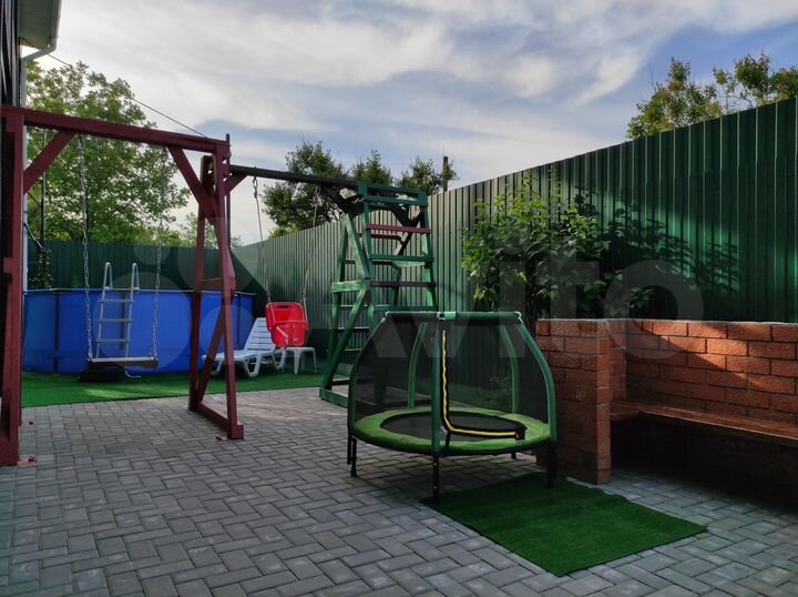 Комната 32 м², 2/2 эт.