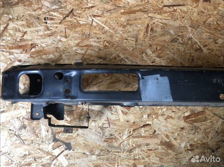 Усилитель переднего бампера Nissan Maxima