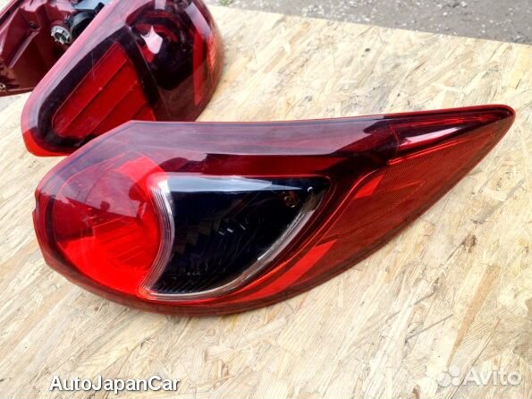 Фонарь задний правый Mazda CX-5 KE 1 поколение