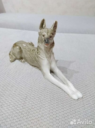 Фарфоровая собака лфз СССР на реставрацию
