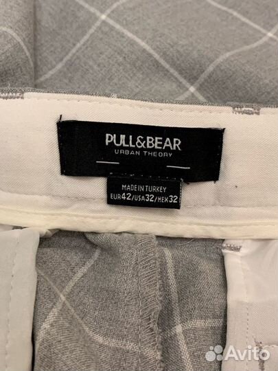 Брюки в клетку Pull Bear