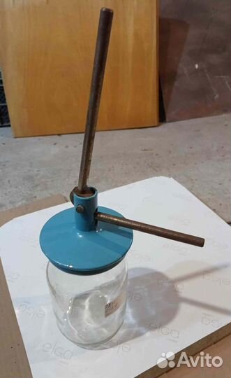 Приспособление для консервации (закрывания крышек)