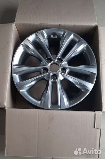 Hyundai Santa Fe (DM ) диск литой R18 1 штука