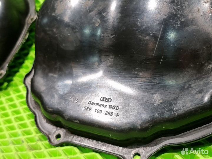 Крышка двигателя Audi A8 D3 BPK 2006