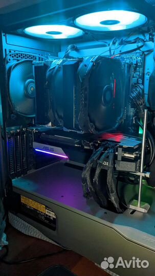 Материнская плата с процессором и памятью