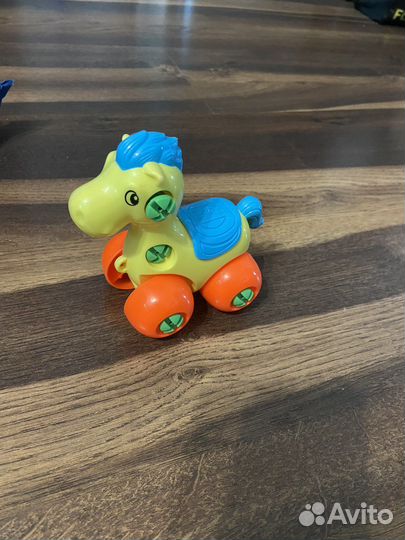 Игрушка лошадка
