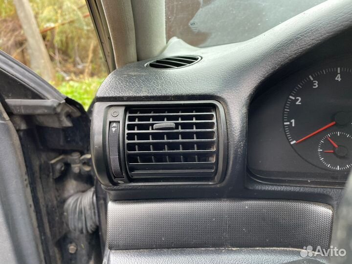 Дефлекторы Audi A4 B5