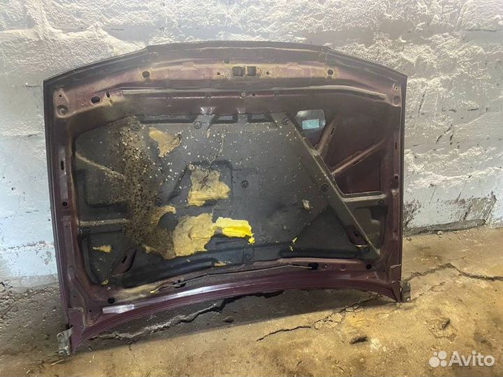 Капот Nissan Almera N15 GA16 1.6 бензин 1996