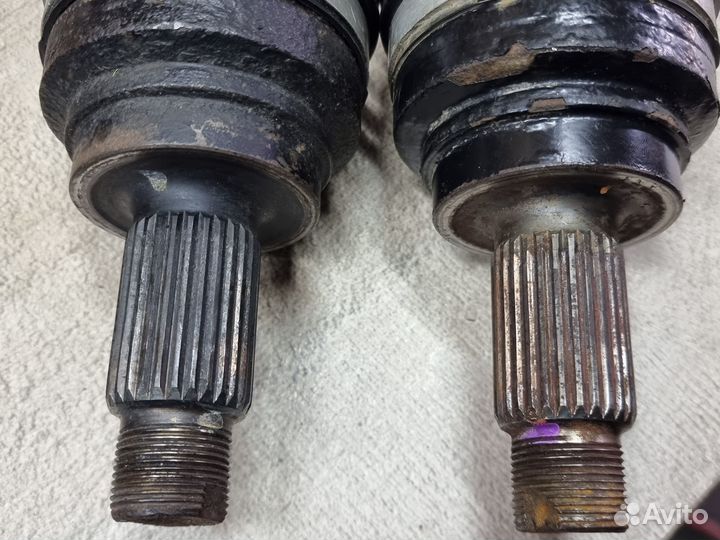 Привод левый, правый BMW - цена за один