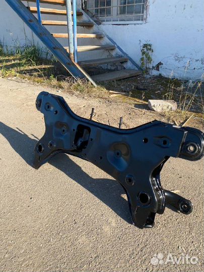 Подрамник передний Hyundai Getz рест арт. 11179