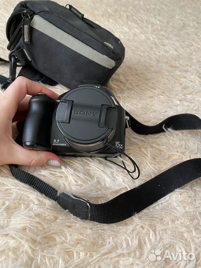 Полупрофессиональный фотоаппарат sony