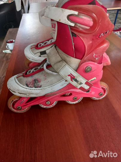 Роликовые коньки