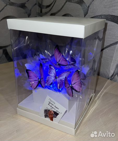 Букет из бабочек в аквариуме(ночник)