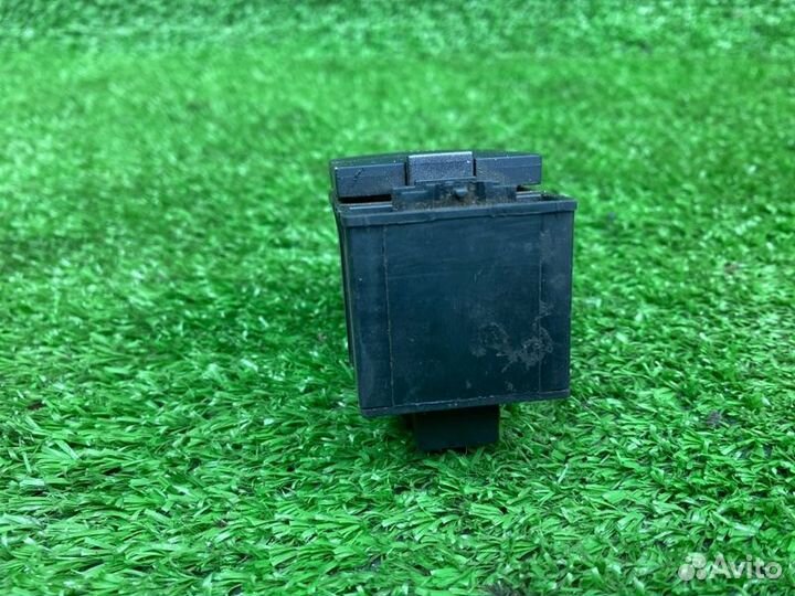 Впускной коллектор Audi A6 C6