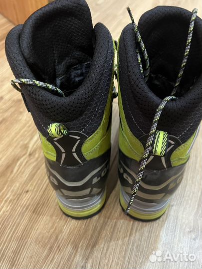 Альпинистские ботинки Lowa Weisshorn GTX