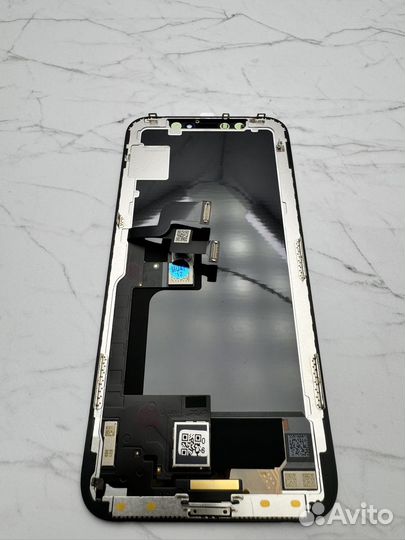 Дисплей iPhone X