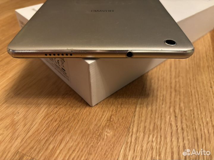 Huawei MediaPad M3 Lite