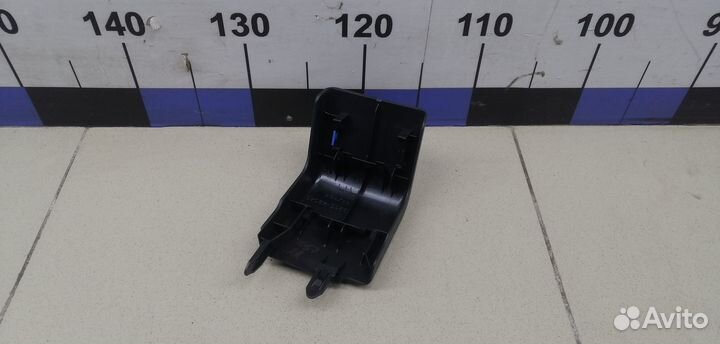 Накладка декоративная RAV 4 2013