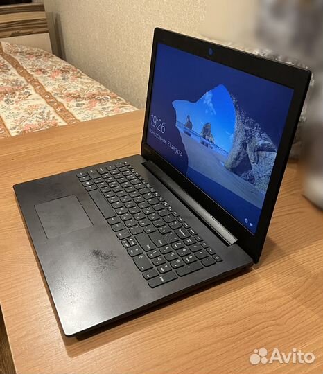 Ноутбук Lenovo 330-15ikb,MX150,i5-8250U,20Гб