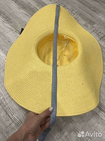 Шляпа пляжная