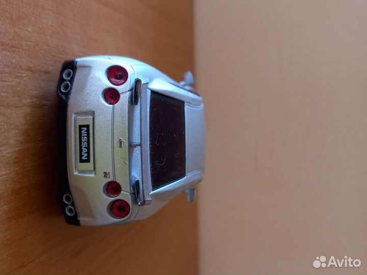 Машинка Nissan GT-R