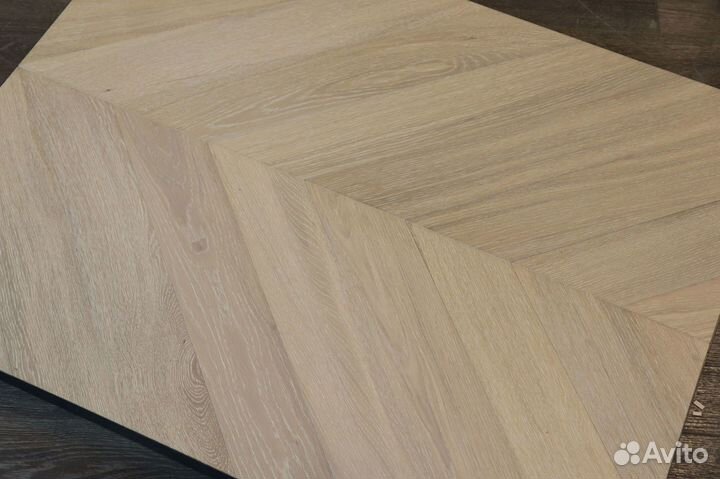 Паркет / Клеевая паркетная доска елочка